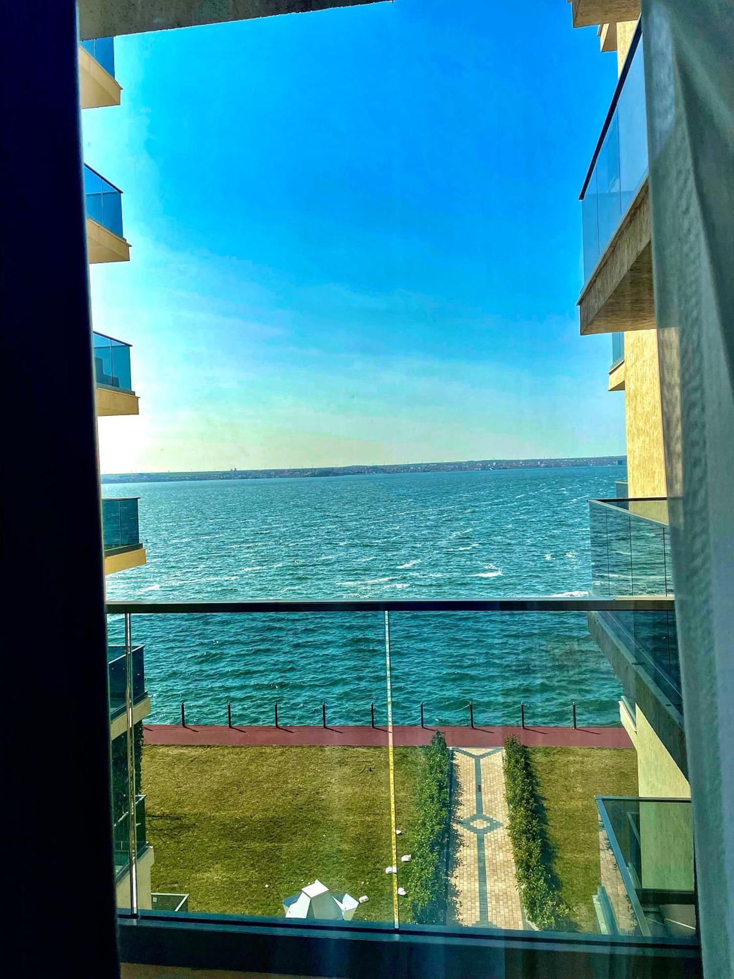 Solid Residence Sea View Mamaia Exteriör bild
